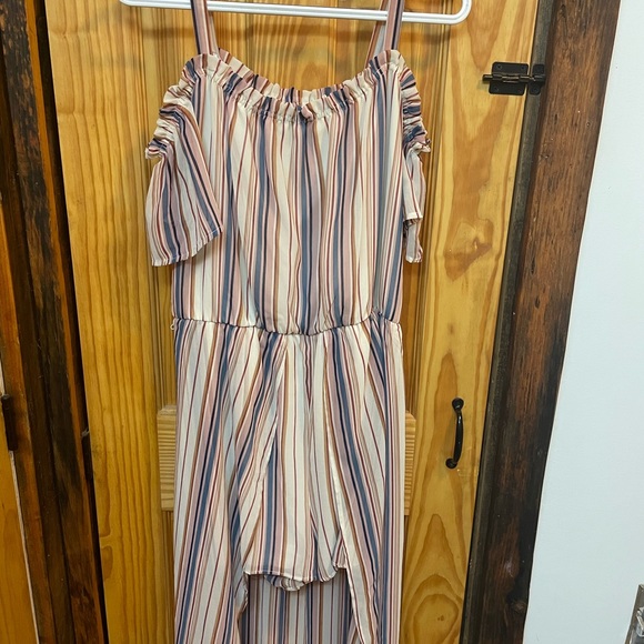 Adorable romper high low ROMPER - Picture 3 of 10